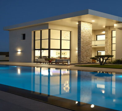 Construction de piscine luxe à Toulouse : l’excellence sur mesure au cœur de l’Occitanie