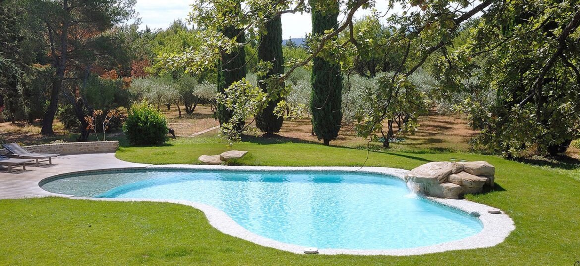 Construction piscine avec plage immergée toulouse 31