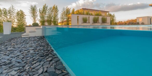 construction piscine à débordement toulouse pisciniste
