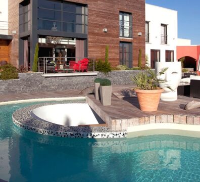 construction piscine semi entérée toulouse