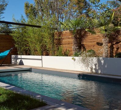 pisciniste construction piscine à débordement inox toulouse