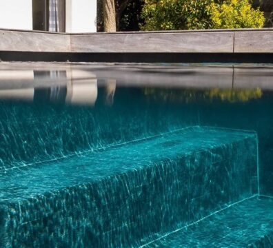 pisciniste construction piscine à débordement toulouse 31 haute garonne