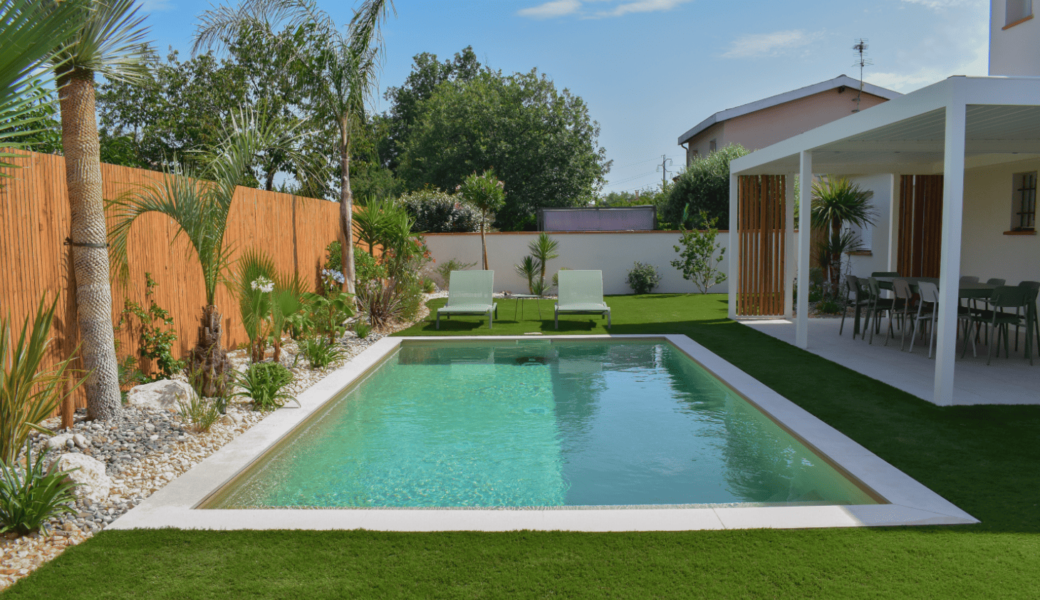 construction piscine haut de gamme à toulouse