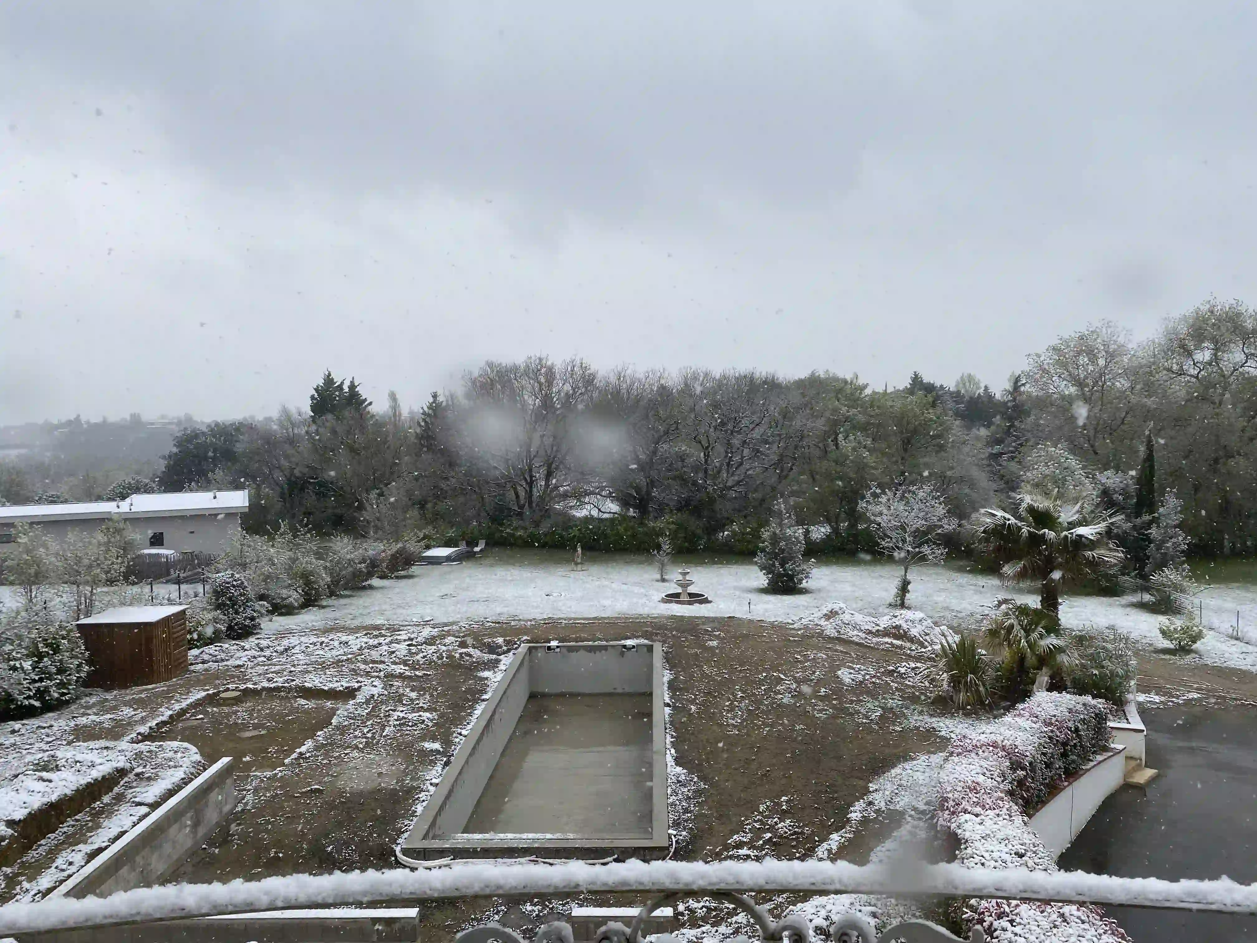 construction piscine couloir de nage coulage rallier