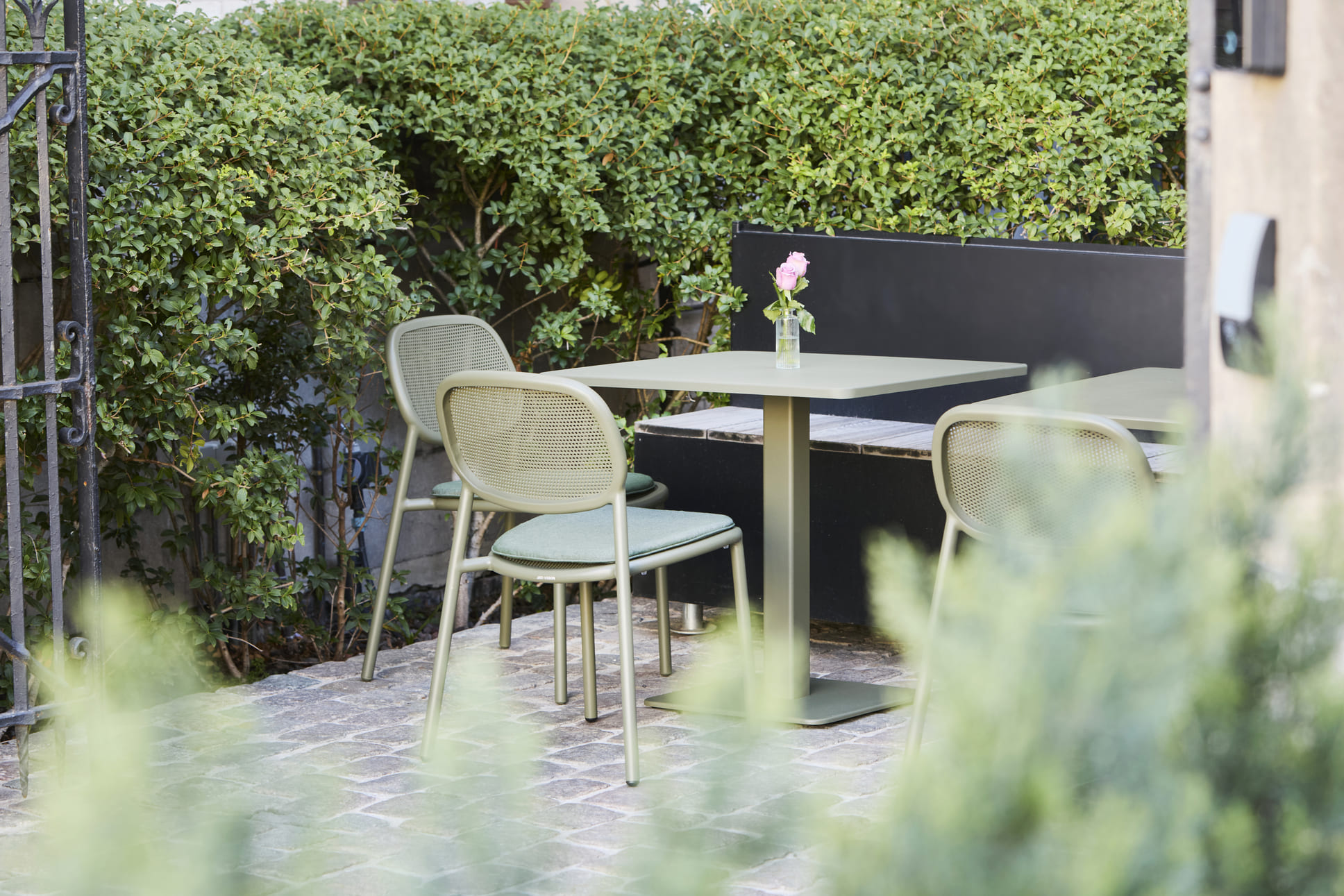 imgi 115 magasin table de jardin toulouse 1024x683