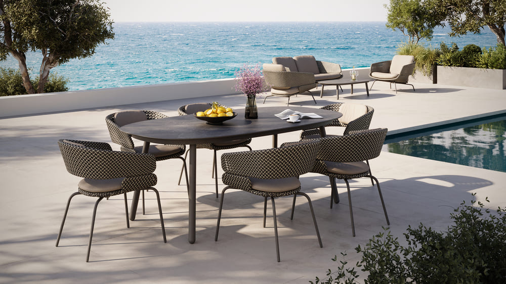 imgi 295 Emu Plus4 3485 1 768x640