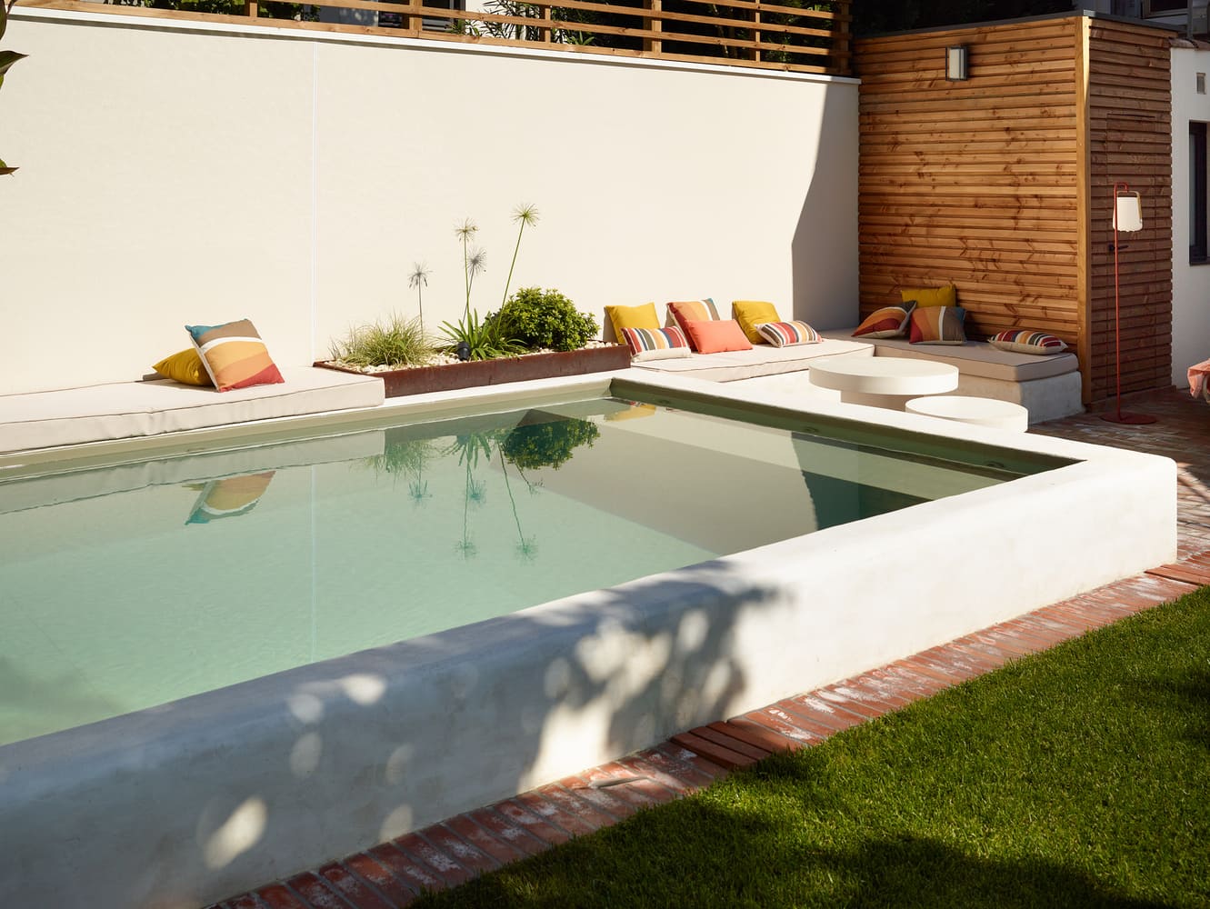 pisciniste piscine semi enterrée toulouse haute garonne