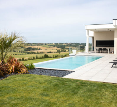 Construction piscine 10x5 à Toulouse – Grand format